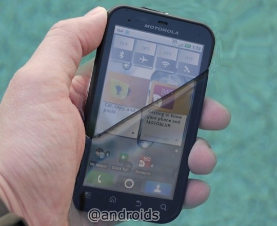 motorola-defy-water-test