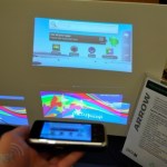 Microvision présente une mini tablette équipée d’un pico-projecteur Microvision présente une mini tablette équipée d’un pico-projecteur