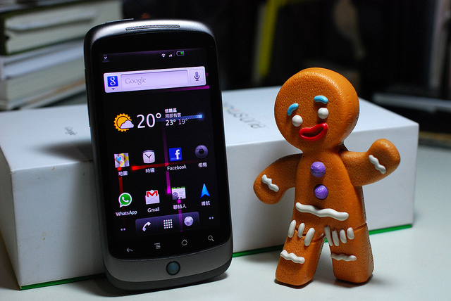 Nexus-One-Gingerbread