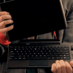 Asus lance une campagne pour l’EeePad Transformer, parodiant The Big Bang Theory Asus lance une campagne pour l’EeePad Transformer, parodiant The Big Bang Theory