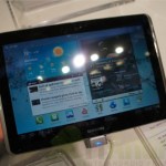 MWC 2012 : Prise en main de la Samsung Galaxy Tab 2 10.1 MWC 2012 : Prise en main de la Samsung Galaxy Tab 2 10.1