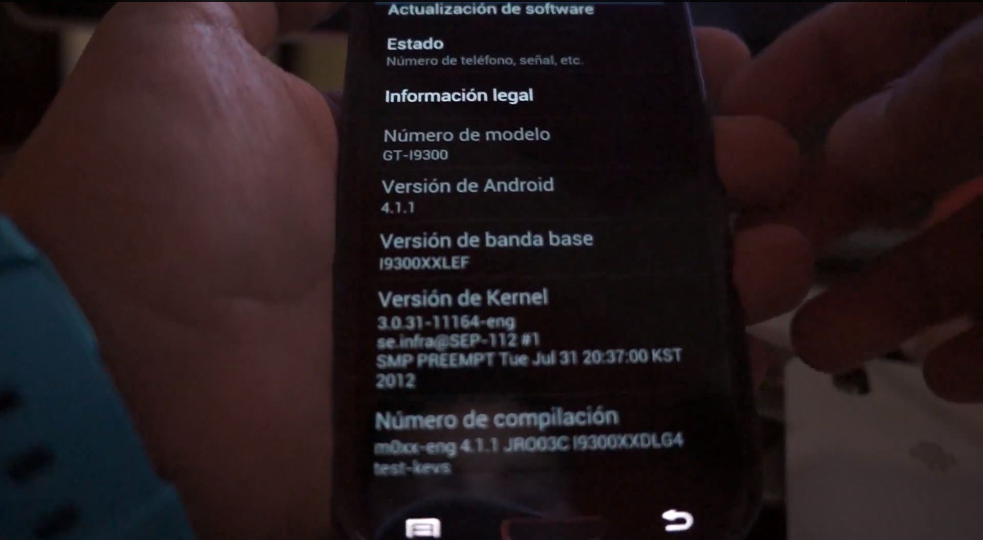 android-4.1.1-jelly-bean-samsung-galaxy-s-iii-3-i9300XADLG4-image-1