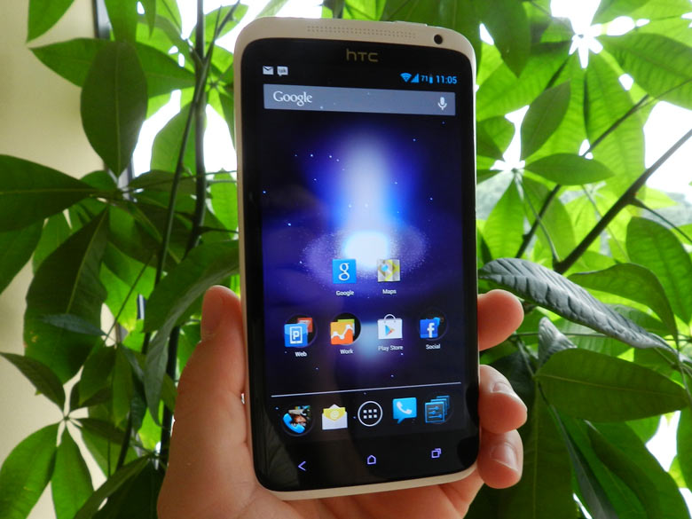 android-cyanogenmod-10-htc-one-x-image-1