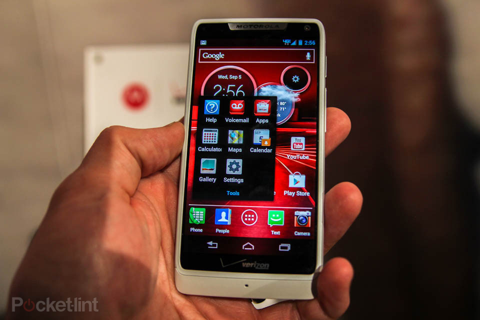 motorola-droid-razr-m-intel-uk-0