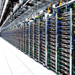 Pourquoi Google, Nvidia et OpenAI acceptent de mettre leurs data centers en pause
