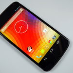 Test du Google Nexus 4 (Smartphone Android produit par LG)