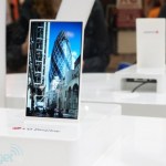 LG, un écran flexible de 5 pouces avec des bordures de 1 mm LG, un écran flexible de 5 pouces avec des bordures de 1 mm
