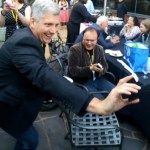 Le Moto X aperçu entre les mains d’un responsable chez Motorola Le Moto X aperçu entre les mains d’un responsable chez Motorola