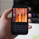Test du BlackBerry Q5, le milieu de gamme du canadien avec clavier physique Test du BlackBerry Q5, le milieu de gamme du canadien avec clavier physique