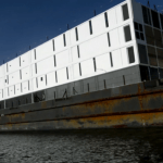 Les barges de Google serviront finalement d’espace interactif Les barges de Google serviront finalement d’espace interactif