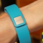Alcatel One Touch concocte son bracelet connecté, le BOOMBand