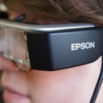 Prise en main des Epson Moverio BT-200, des lunettes sous Android Prise en main des Epson Moverio BT-200, des lunettes sous Android