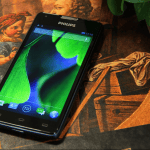 Philips W6618 : un smartphone de 5 pouces avec une batterie de 5300 mAh !