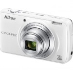 Coolpix S810c : un nouvel appareil photo sous Android chez Nikon Coolpix S810c : un nouvel appareil photo sous Android chez Nikon
