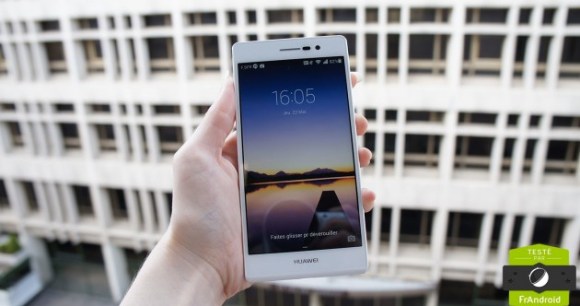 Le Huawei Ascend P7 Le Huawei Ascend P7