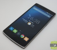 oneplus one vue large rapprochée