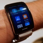Prise en main de la Samsung Gear S, la montre aux courbes séduisantes Prise en main de la Samsung Gear S, la montre aux courbes séduisantes