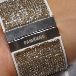 Aperçu de la collection Swarovski pour Samsung, avec la Gear S et le Galaxy Note 4 Aperçu de la collection Swarovski pour Samsung, avec la Gear S et le Galaxy Note 4