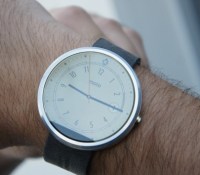 moto-360-2
