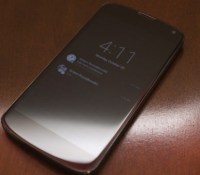 Nexus 4 ambiant display