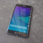 Samsung imagine un smartphone enveloppé dans un écran Samsung imagine un smartphone enveloppé dans un écran
