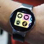 Prise en main de la Alcatel One Touch Watch, une montre multiplateformes à bas prix