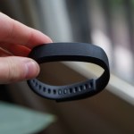 Test du Razer Nabu X, bien conçu mais trop bugué Test du Razer Nabu X, bien conçu mais trop bugué