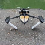 Prise en main du Parrot Hydrofoil Drone, l’hybride hydroptère – quadricoptère Prise en main du Parrot Hydrofoil Drone, l’hybride hydroptère – quadricoptère