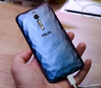 Asus Zenfone 2 Deluxe (3 sur 3) Asus Zenfone 2 Deluxe (3 sur 3)