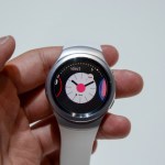 Samsung Gear S2 : on connaît maintenant son prix et sa date de sortie Samsung Gear S2 : on connaît maintenant son prix et sa date de sortie