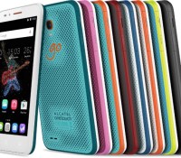 ALCATEL ONETOUCH GO PLAY (PRNewsFoto/ALCATEL ONETOUCH)