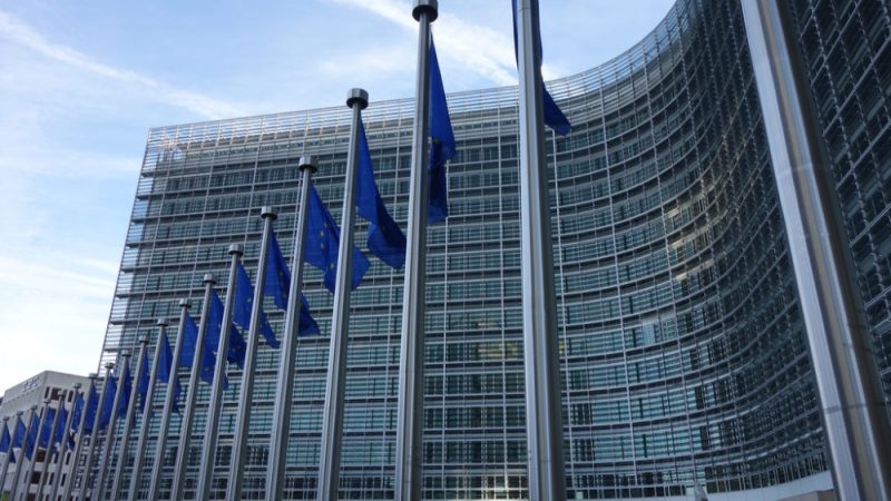 ChatGPT, Reddit et Roblox entrent dans le collimateur de la Commission européenne
