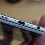 Huawei P9 : des microvis « pentalobes » inutiles, mais décoratives Huawei P9 : des microvis « pentalobes » inutiles, mais décoratives