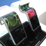 Samsung Galaxy Wing pourrait être le nom de la gamme d’appareils flexibles du Coréen Samsung Galaxy Wing pourrait être le nom de la gamme d’appareils flexibles du Coréen