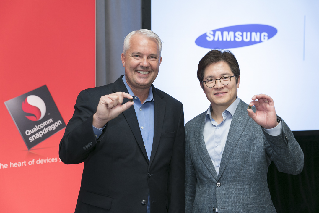 Keith Kressin (Qualcomm) et Ben Suh (Samsung) présentent le Snapdragon 835
