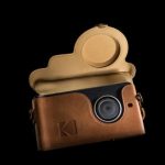 Kodak Ektra : faux cuir, peinture métallisée et un capteur photo sans prétention Kodak Ektra : faux cuir, peinture métallisée et un capteur photo sans prétention