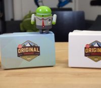 une-original-cardboard