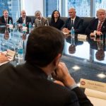 L&rsquo;image du jour : Donald Trump rencontre les géants de la Silicon Valley autour d&rsquo;une table