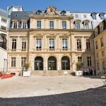 Le directeur général de l’ARCEP passe chez Google, les critiques fusent Le directeur général de l’ARCEP passe chez Google, les critiques fusent