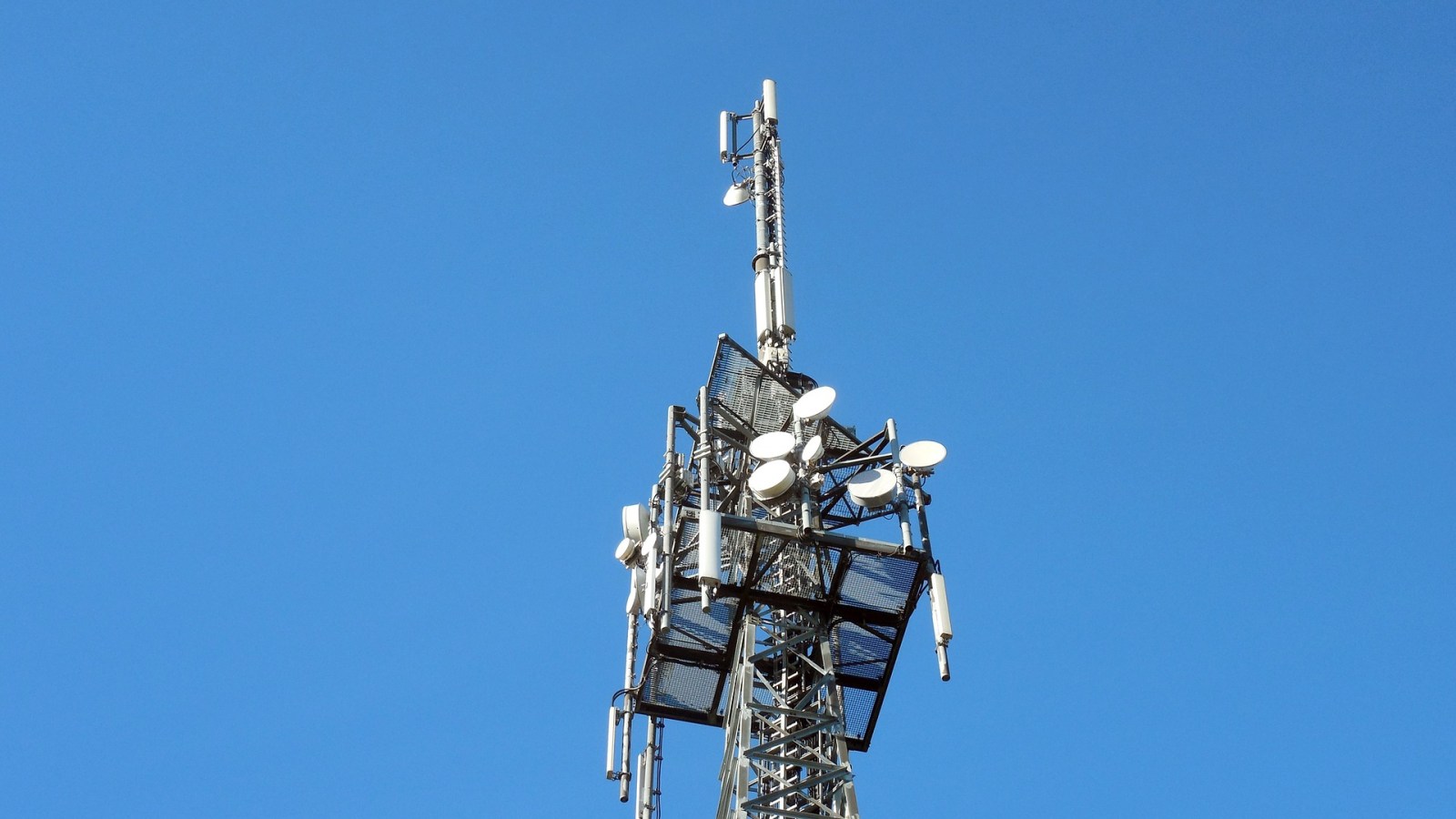 D&eacute;ploiement 4G : Orange continue de mener la danse en janvier 2018 &mdash; Frandroid