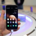 Vidéo : prise en main du Honor Magic, avec son écran AMOLED et son design incurvé Vidéo : prise en main du Honor Magic, avec son écran AMOLED et son design incurvé