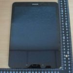 La Samsung Galaxy Tab S3 se montre en photos avant son annonce La Samsung Galaxy Tab S3 se montre en photos avant son annonce