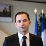 Benoît Hamon souhaite étendre la redevance TV à tous les écrans Benoît Hamon souhaite étendre la redevance TV à tous les écrans