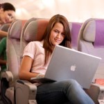 Tablettes et PC portables en avion : les États-Unis les autorisent, mais doublent les contrôles Tablettes et PC portables en avion : les États-Unis les autorisent, mais doublent les contrôles