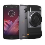 Lenovo Moto Z2 Play : caractéristiques et photos révélées avant l&rsquo;heure