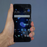Prise en main vidéo du HTC U11 : ça « squeeze » ! Prise en main vidéo du HTC U11 : ça « squeeze » !