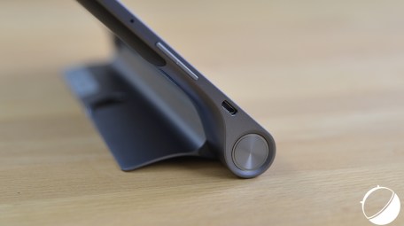 Lenovo-Yoga-Tab-3-Pro-7