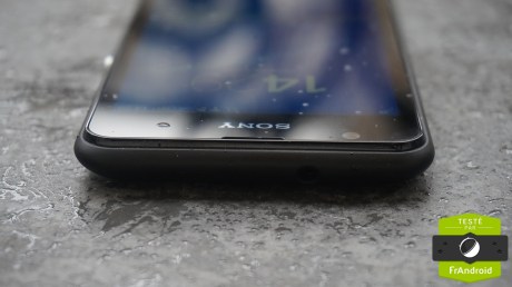 Sony-Xperia-E4g-2
