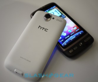 htc_desire_white_htc_wildfire_silver_9