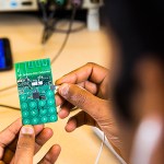 Ce téléphone sans batterie se nourrit d’ondes environnantes Ce téléphone sans batterie se nourrit d’ondes environnantes